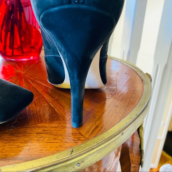 Fendi Black Suede Boots - Picture 5 of 5